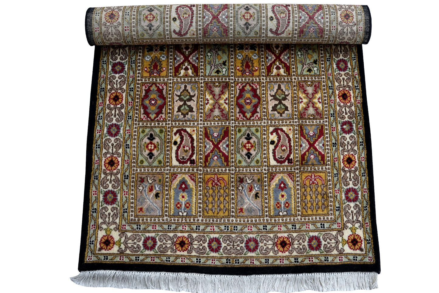 Bakhtiari Woolen Rug