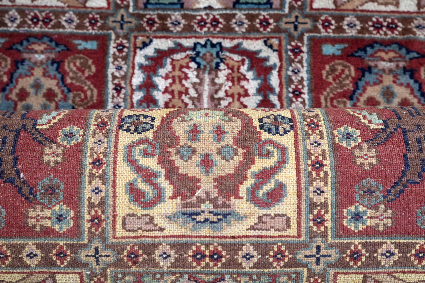 Bakhtiari Silken Rug